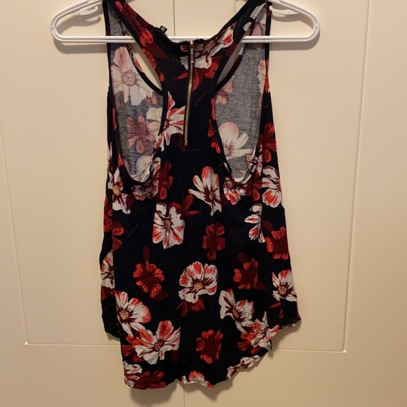 Dynamite Tank - Picture 2 of 3